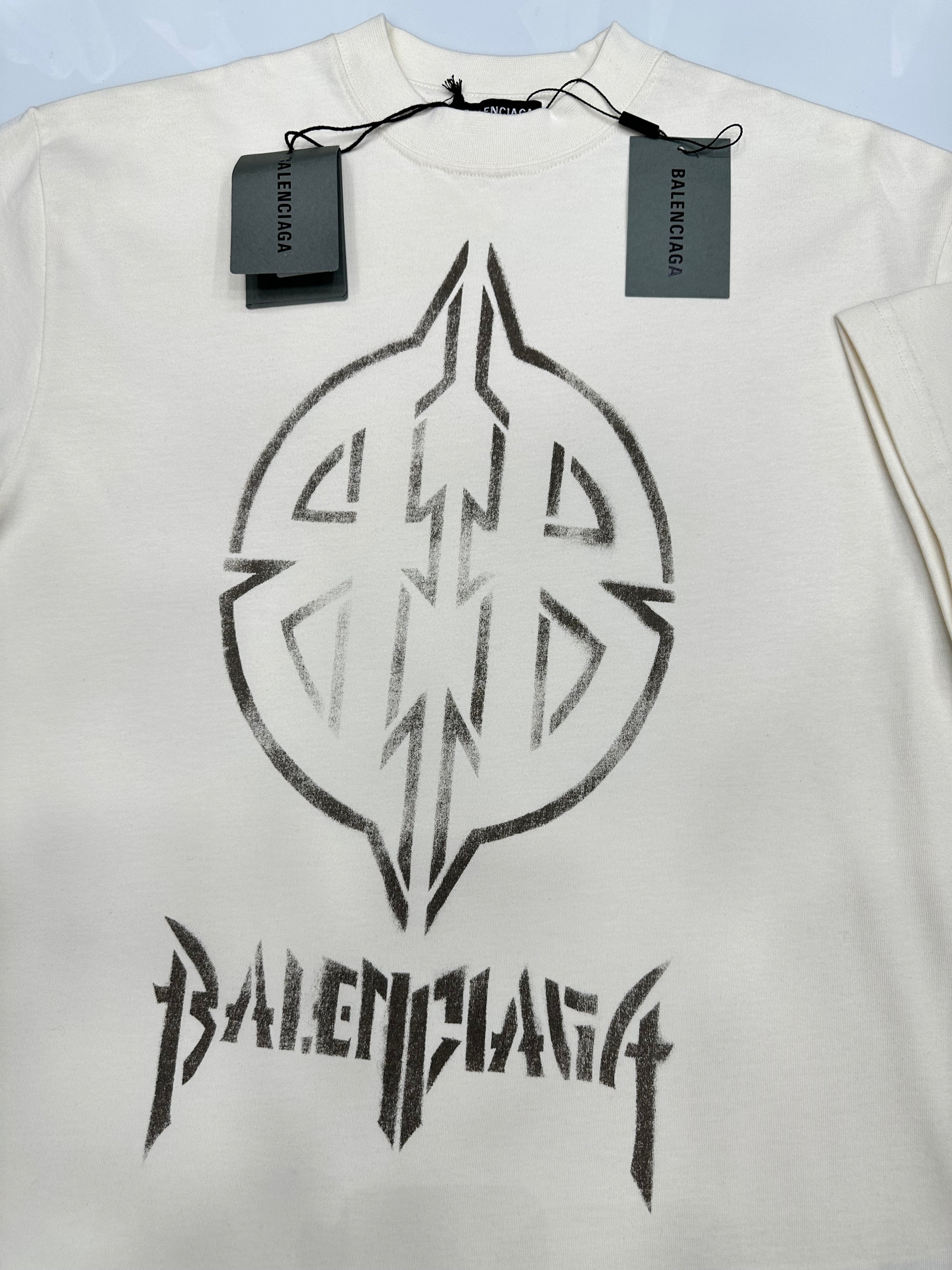 T-shirt Balenciaga 1098 “Sale”