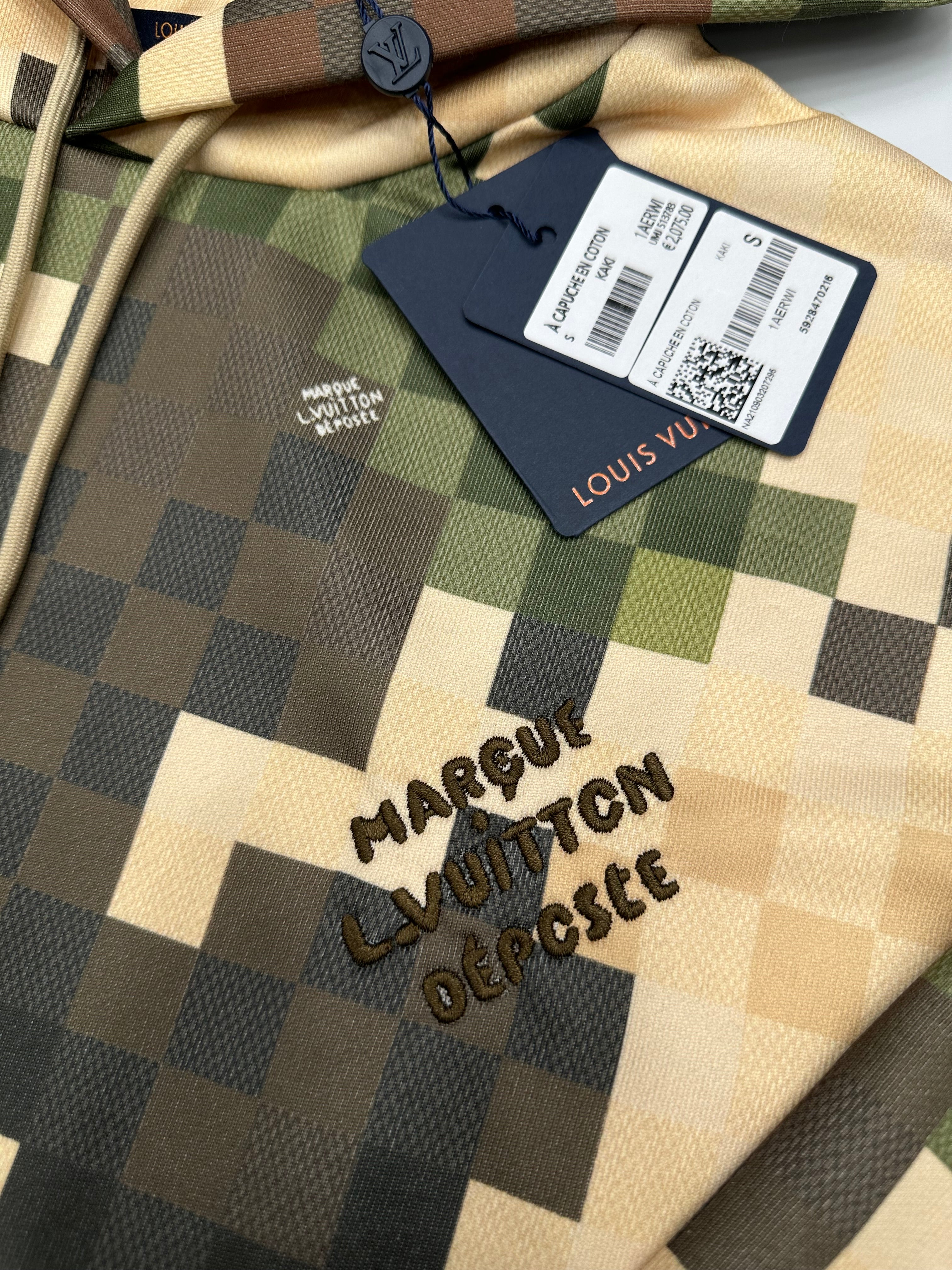 Φούτερ LV 17017 “Sale”