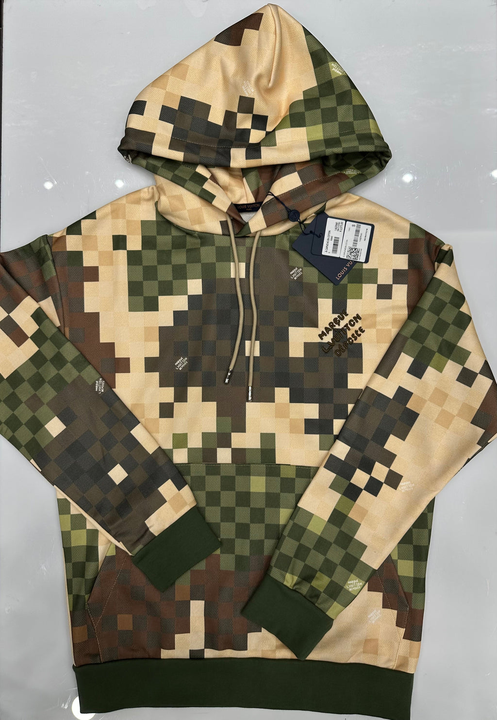 Φούτερ LV 17017 “Sale”