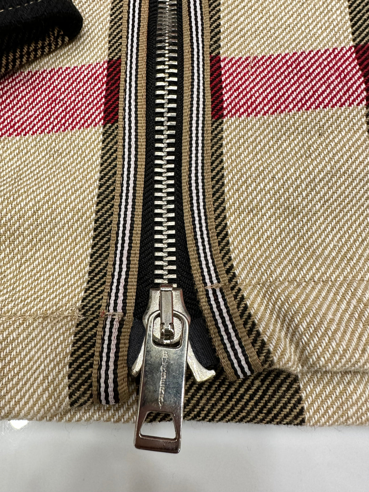 Τζάκετ Burberry 1502 “Last”