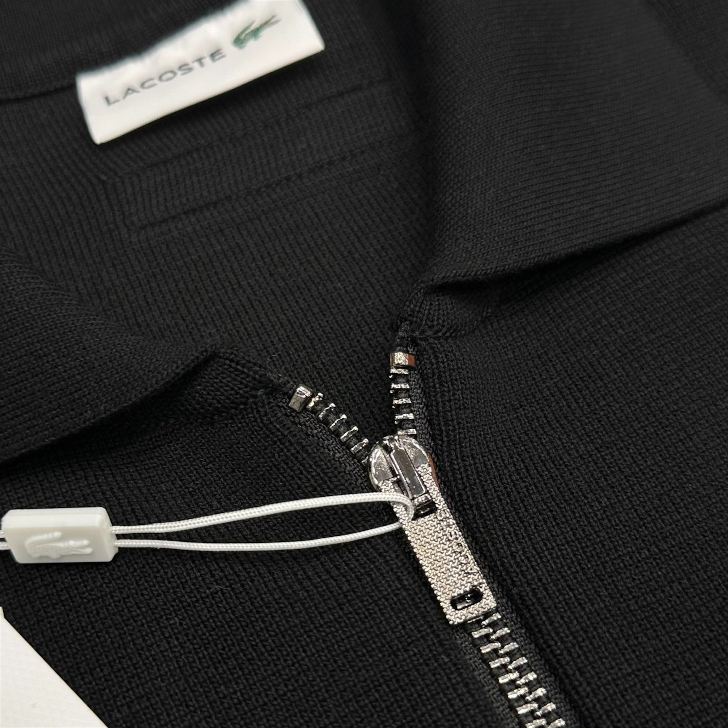 Τζάκετ Lacoste 1560 “Sale”
